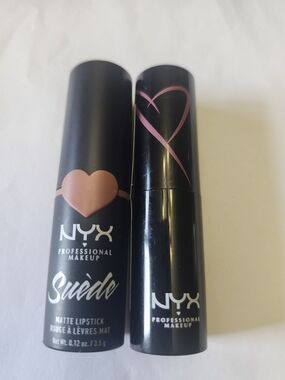 NYX Suède Matte Lipstick Duo New Chic And Rose The Day Shades